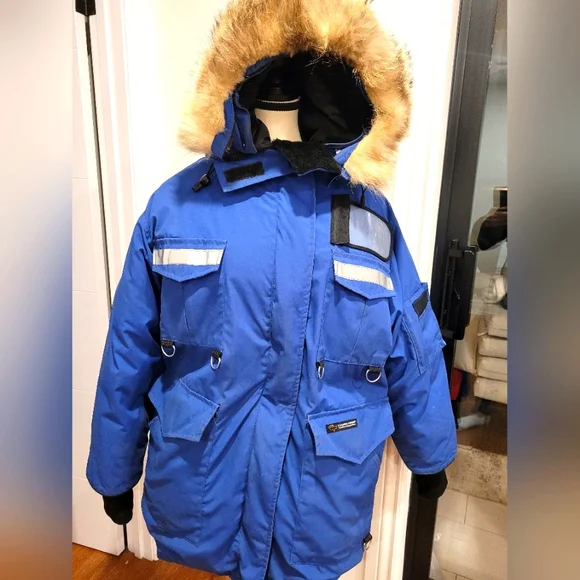 Canada goose resolute jacket outlet